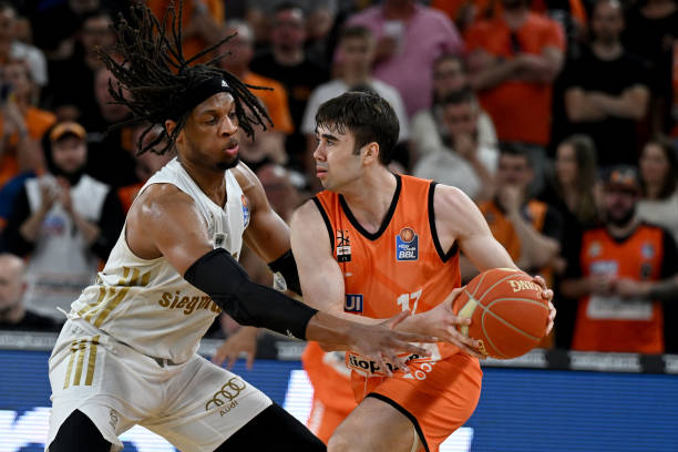 业性上更具 业性上更具