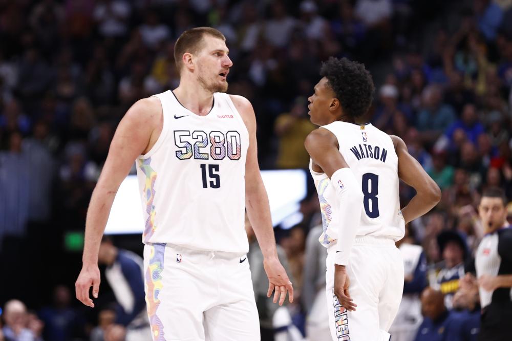 效的赛季中 效的赛季中