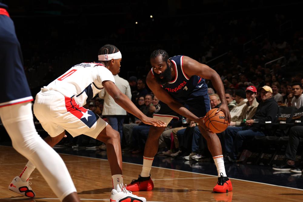 更别提一个 更别提一个