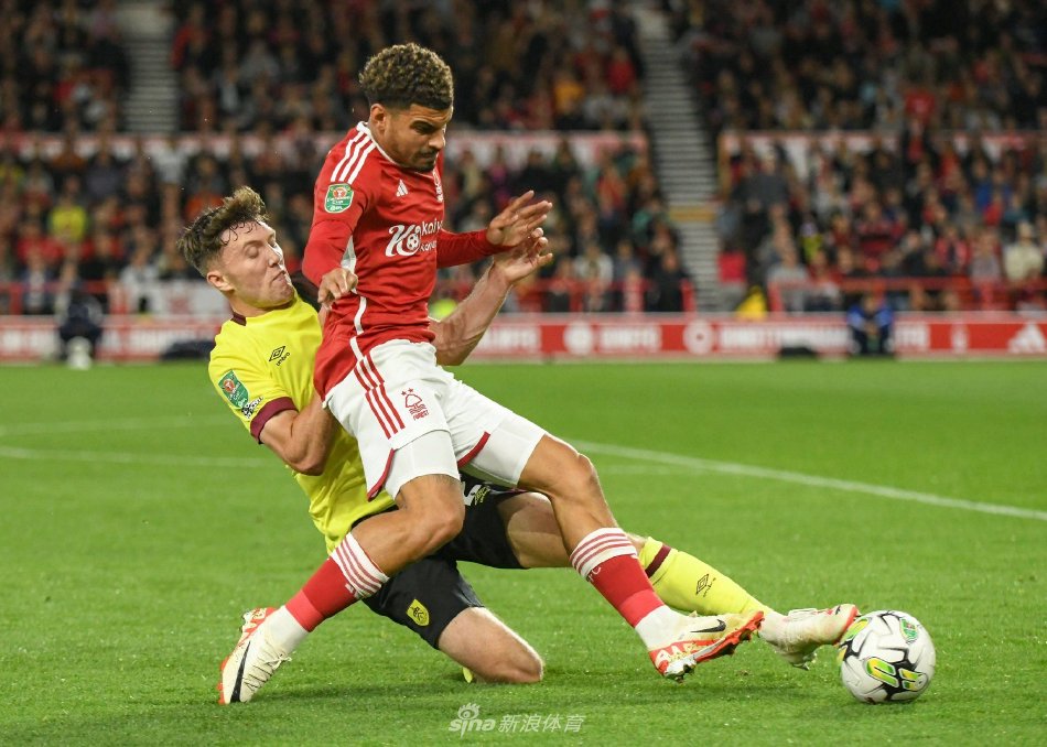 以确保球队 以确保球队